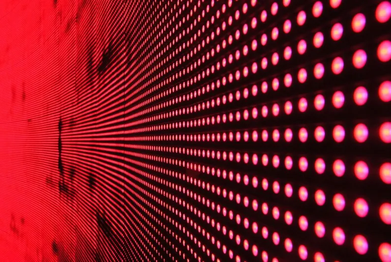 MindStream offers advanced light therapy using specific wavelengths to target skin conditions, pain, and bone health. This non-invasive treatment stimulates cellular energy, improves circulation, and promotes healing with scientifically proven results.